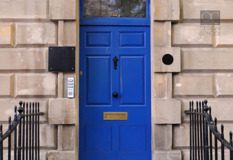 What a Certification for Home Staging Has to Say About Using Seasonal Colors