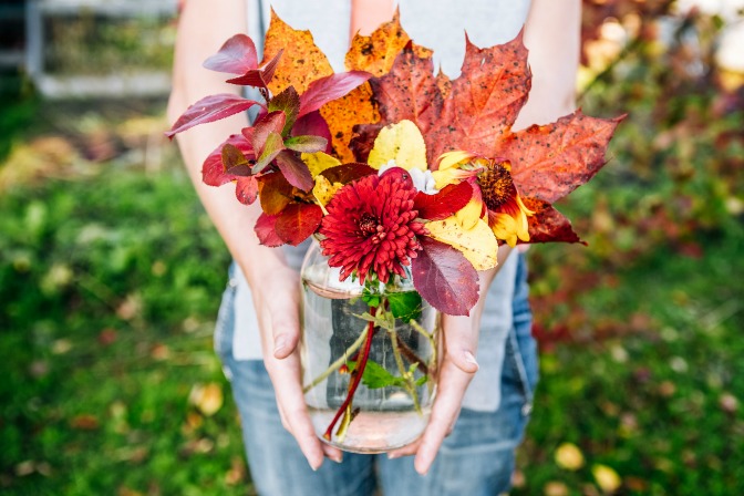 fall interiors floral bouquet 