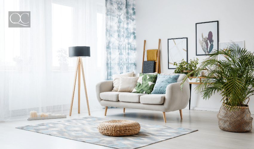Bright living room with decorating accessories
